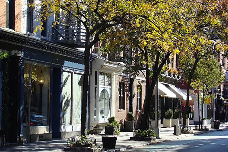 Shopping on New York's Bleecker Street